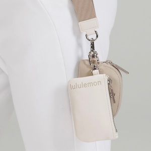 Lululemon Dual Pouch Wristlet White Opal/Raw Linen